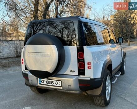 Белый Ленд Ровер Дефендер, объемом двигателя 3 л и пробегом 143 тыс. км за 62000 $, фото 3 на Automoto.ua