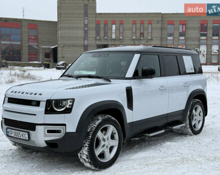 Белый Ленд Ровер Дефендер, объемом двигателя 3 л и пробегом 143 тыс. км за 64200 $, фото 18 на Automoto.ua