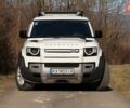 Белый Ленд Ровер Дефендер, объемом двигателя 3 л и пробегом 112 тыс. км за 66000 $, фото 2 на Automoto.ua