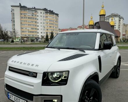 Білий Ленд Ровер Дефендер, об'ємом двигуна 3 л та пробігом 55 тис. км за 77111 $, фото 68 на Automoto.ua