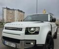 Білий Ленд Ровер Дефендер, об'ємом двигуна 3 л та пробігом 55 тис. км за 77111 $, фото 1 на Automoto.ua