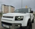 Белый Ленд Ровер Дефендер, объемом двигателя 3 л и пробегом 55 тыс. км за 77111 $, фото 1 на Automoto.ua