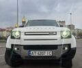 Белый Ленд Ровер Дефендер, объемом двигателя 3 л и пробегом 55 тыс. км за 77111 $, фото 16 на Automoto.ua