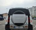 Білий Ленд Ровер Дефендер, об'ємом двигуна 3 л та пробігом 55 тис. км за 77111 $, фото 6 на Automoto.ua