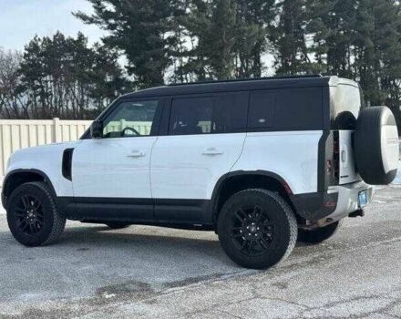 Белый Ленд Ровер Дефендер, объемом двигателя 2 л и пробегом 21 тыс. км за 36900 $, фото 1 на Automoto.ua