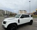 Білий Ленд Ровер Дефендер, об'ємом двигуна 3 л та пробігом 55 тис. км за 77111 $, фото 2 на Automoto.ua