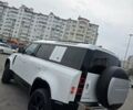 Білий Ленд Ровер Дефендер, об'ємом двигуна 3 л та пробігом 55 тис. км за 77111 $, фото 10 на Automoto.ua