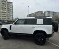 Білий Ленд Ровер Дефендер, об'ємом двигуна 3 л та пробігом 55 тис. км за 77111 $, фото 59 на Automoto.ua