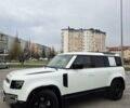Білий Ленд Ровер Дефендер, об'ємом двигуна 3 л та пробігом 55 тис. км за 77111 $, фото 1 на Automoto.ua