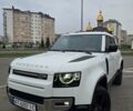 Белый Ленд Ровер Дефендер, объемом двигателя 3 л и пробегом 55 тыс. км за 77111 $, фото 62 на Automoto.ua