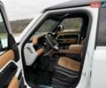 Білий Ленд Ровер Дефендер, об'ємом двигуна 3 л та пробігом 33 тис. км за 89000 $, фото 23 на Automoto.ua