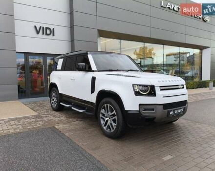 Ленд Ровер Дефендер 2023 у Києві на Automoto.ua Білий Ленд Ровер Дефендер, об'ємом двигуна 3 л та пробігом 29 тис. км за 87715 $, фото 4 на Automoto.ua