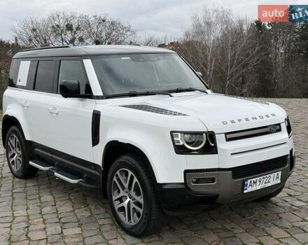 Білий Ленд Ровер Дефендер, об'ємом двигуна 3 л та пробігом 33 тис. км за 89000 $, фото 13 на Automoto.ua