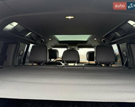 Білий Ленд Ровер Дефендер, об'ємом двигуна 3 л та пробігом 33 тис. км за 89000 $, фото 40 на Automoto.ua