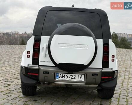 Білий Ленд Ровер Дефендер, об'ємом двигуна 3 л та пробігом 33 тис. км за 89000 $, фото 8 на Automoto.ua