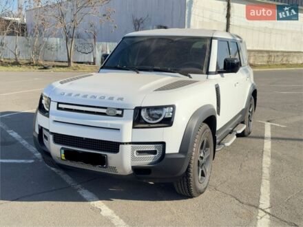 Белый Ленд Ровер Дефендер, объемом двигателя 2 л и пробегом 23 тыс. км за 59999 $, фото 1 на Automoto.ua