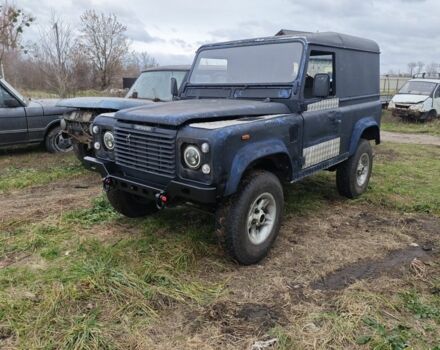 Чорний Ленд Ровер Дефендер, об'ємом двигуна 2.5 л та пробігом 230 тис. км за 7000 $, фото 1 на Automoto.ua