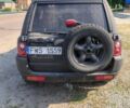 Черный Ленд Ровер Дефендер, объемом двигателя 2 л и пробегом 370 тыс. км за 2250 $, фото 3 на Automoto.ua