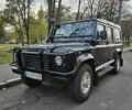 Чорний Ленд Ровер Дефендер, об'ємом двигуна 2.4 л та пробігом 154 тис. км за 24000 $, фото 1 на Automoto.ua