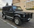 Чорний Ленд Ровер Дефендер, об'ємом двигуна 2.4 л та пробігом 154 тис. км за 24000 $, фото 7 на Automoto.ua