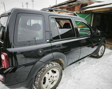 Чорний Ленд Ровер Дефендер, об'ємом двигуна 2 л та пробігом 113 тис. км за 7800 $, фото 3 на Automoto.ua