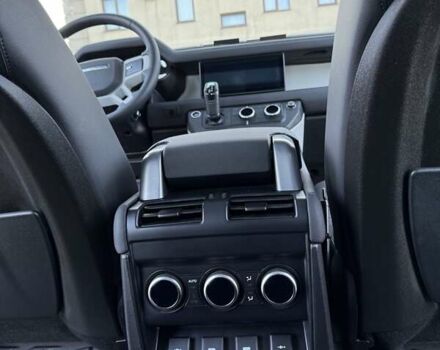 Черный Ленд Ровер Дефендер, объемом двигателя 3 л и пробегом 102 тыс. км за 88500 $, фото 47 на Automoto.ua