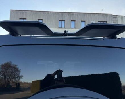 Черный Ленд Ровер Дефендер, объемом двигателя 3 л и пробегом 102 тыс. км за 88500 $, фото 17 на Automoto.ua