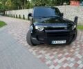 Чорний Ленд Ровер Дефендер, об'ємом двигуна 2 л та пробігом 134 тис. км за 49900 $, фото 1 на Automoto.ua