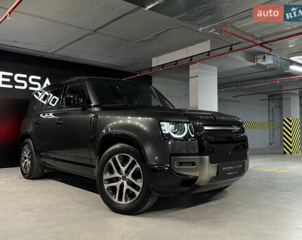 Черный Ленд Ровер Дефендер, объемом двигателя 3 л и пробегом 72 тыс. км за 83500 $, фото 9 на Automoto.ua