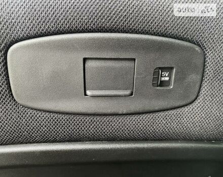 Черный Ленд Ровер Дефендер, объемом двигателя 3 л и пробегом 21 тыс. км за 84000 $, фото 12 на Automoto.ua