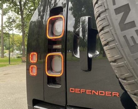 Черный Ленд Ровер Дефендер, объемом двигателя 3 л и пробегом 21 тыс. км за 84000 $, фото 25 на Automoto.ua