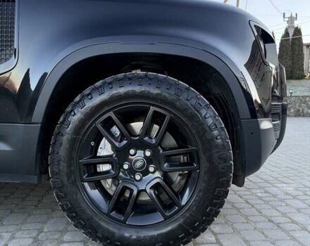 Черный Ленд Ровер Дефендер, объемом двигателя 3 л и пробегом 102 тыс. км за 88500 $, фото 64 на Automoto.ua