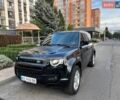 Черный Ленд Ровер Дефендер, объемом двигателя 2 л и пробегом 158 тыс. км за 47300 $, фото 1 на Automoto.ua