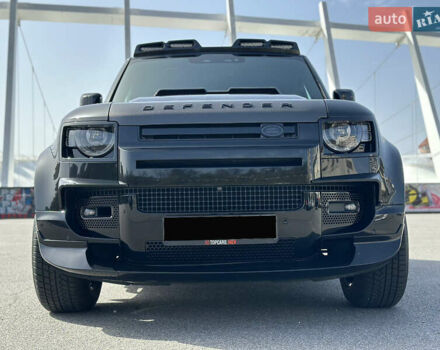 Чорний Ленд Ровер Дефендер, об'ємом двигуна 3 л та пробігом 89 тис. км за 68000 $, фото 6 на Automoto.ua