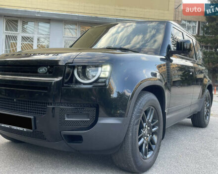 Чорний Ленд Ровер Дефендер, об'ємом двигуна 2 л та пробігом 107 тис. км за 54799 $, фото 19 на Automoto.ua