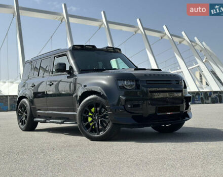 Чорний Ленд Ровер Дефендер, об'ємом двигуна 3 л та пробігом 89 тис. км за 68000 $, фото 4 на Automoto.ua