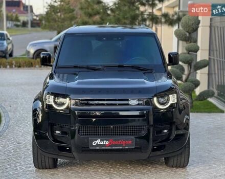 Черный Ленд Ровер Дефендер, объемом двигателя 3 л и пробегом 29 тыс. км за 89500 $, фото 1 на Automoto.ua