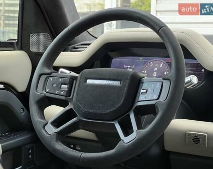 Ленд Ровер Дефендер 2021 в Киеве на Automoto.ua Черный Ленд Ровер Дефендер, объемом двигателя 3 л и пробегом 111 тыс. км за 67500 $, фото 14 на Automoto.ua