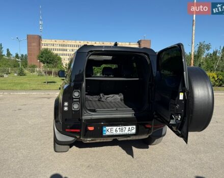 Чорний Ленд Ровер Дефендер, об'ємом двигуна 3 л та пробігом 120 тис. км за 62800 $, фото 13 на Automoto.ua