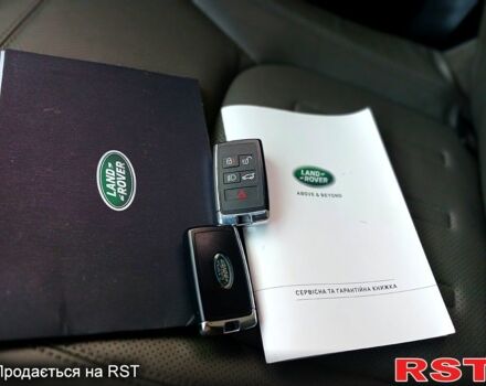 Черный Ленд Ровер Дефендер, объемом двигателя 3 л и пробегом 99 тыс. км за 62500 $, фото 10 на Automoto.ua