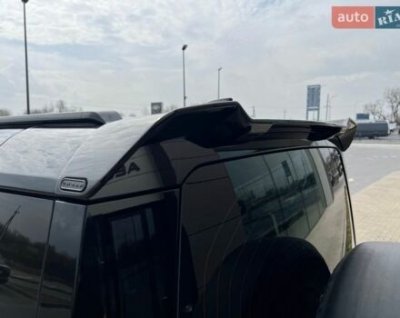 Чорний Ленд Ровер Дефендер, об'ємом двигуна 3 л та пробігом 105 тис. км за 73900 $, фото 41 на Automoto.ua