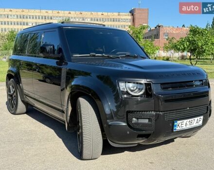 Чорний Ленд Ровер Дефендер, об'ємом двигуна 3 л та пробігом 120 тис. км за 62800 $, фото 5 на Automoto.ua