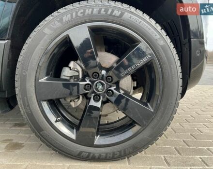 Чорний Ленд Ровер Дефендер, об'ємом двигуна 3 л та пробігом 105 тис. км за 73900 $, фото 34 на Automoto.ua