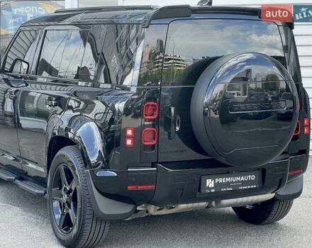 Ленд Ровер Дефендер 2021 в Киеве на Automoto.ua Черный Ленд Ровер Дефендер, объемом двигателя 3 л и пробегом 111 тыс. км за 67500 $, фото 10 на Automoto.ua