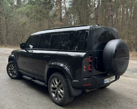 Черный Ленд Ровер Дефендер, объемом двигателя 3 л и пробегом 100 тыс. км за 65000 $, фото 4 на Automoto.ua