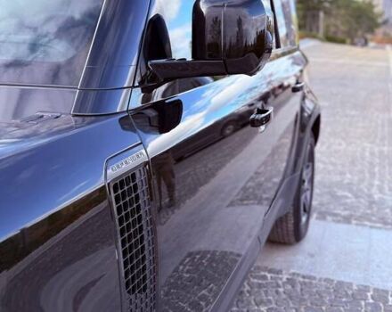 Черный Ленд Ровер Дефендер, объемом двигателя 3 л и пробегом 70 тыс. км за 75000 $, фото 11 на Automoto.ua