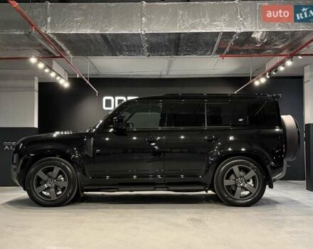 Черный Ленд Ровер Дефендер, объемом двигателя 3 л и пробегом 39 тыс. км за 82900 $, фото 6 на Automoto.ua