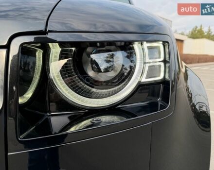 Черный Ленд Ровер Дефендер, объемом двигателя 3 л и пробегом 72 тыс. км за 75999 $, фото 57 на Automoto.ua