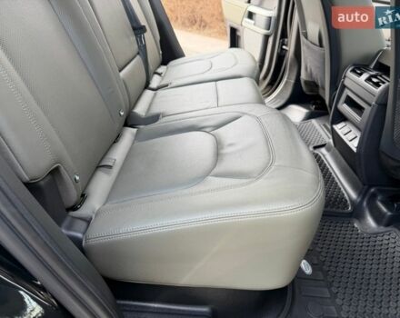 Черный Ленд Ровер Дефендер, объемом двигателя 3 л и пробегом 72 тыс. км за 75999 $, фото 110 на Automoto.ua