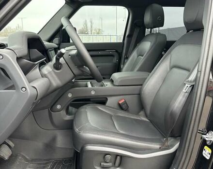 Черный Ленд Ровер Дефендер, объемом двигателя 3 л и пробегом 80 тыс. км за 84900 $, фото 13 на Automoto.ua